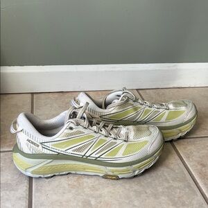 Hoka Mafate Speed 2